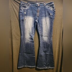 Fashion Nova Fit Flare Blue Jeans Sz20